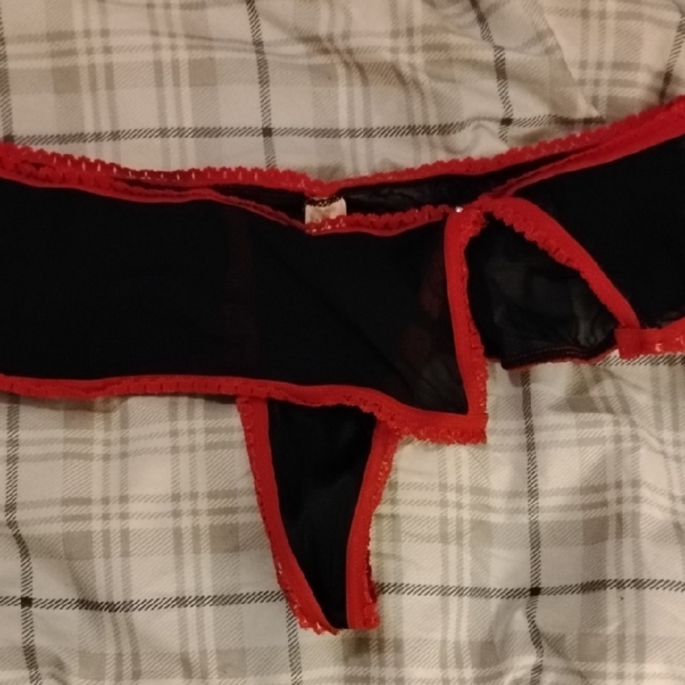 Elegant Black and Red Lace Lingerie Skirt Panties Medium